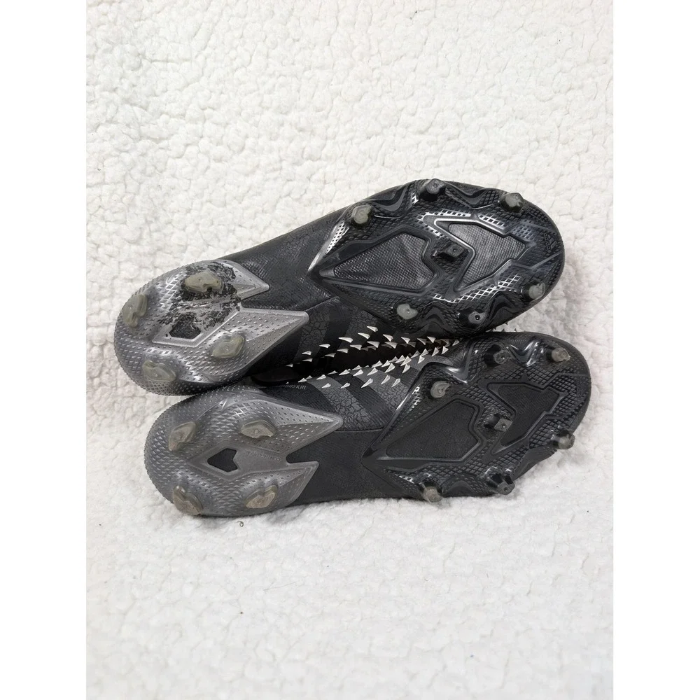 Adidas Predator Freak.1 Low FG Soccer Cleats Black Silver FY1028 Mens Size 8